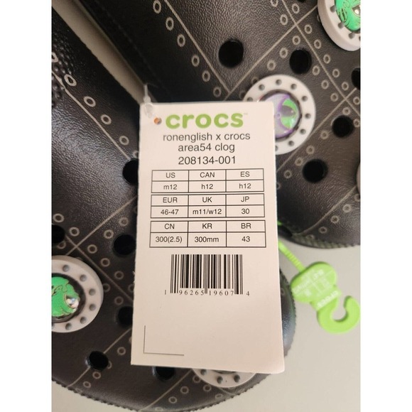 New Crocs Classic X Ron English AREA 54 Space Aliens Charms Size M12 - Picture 8 of 9